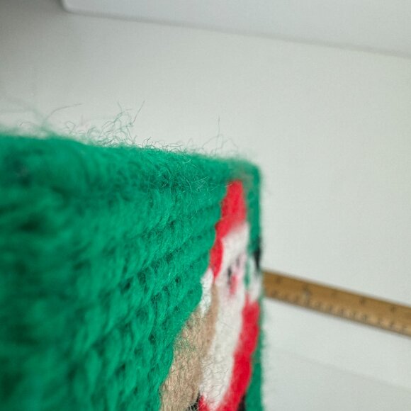 Vtg Santa Handmade Square Red Green White Tissue Box Cover Plastic Canvas Yarn - Picture 11 of 11
